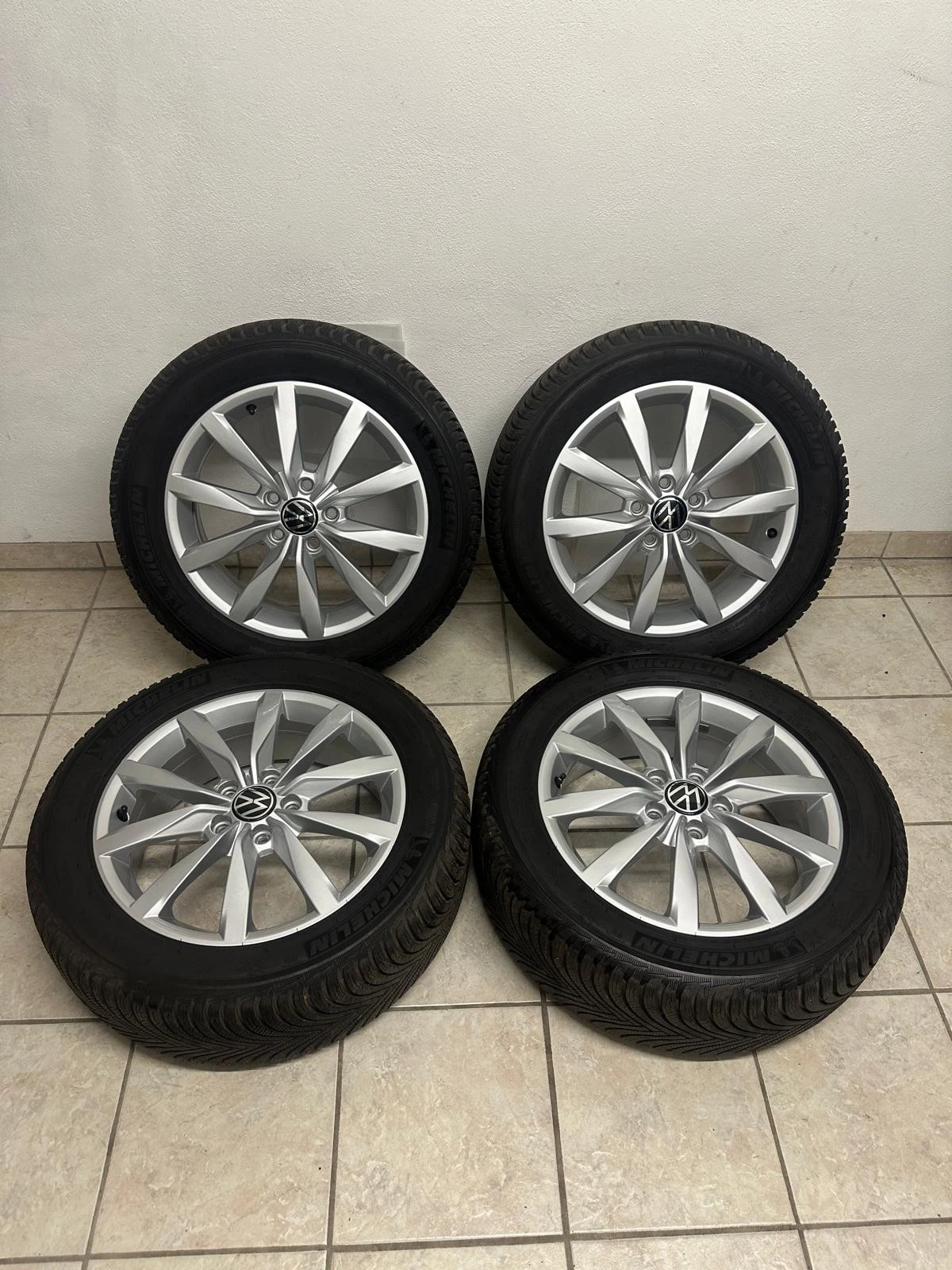 VW T-Roc 17" Winterräder OEM